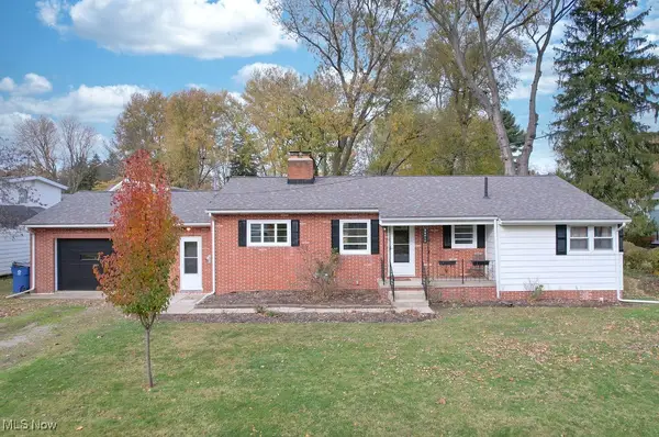 38810 Harmondale Drive, Willoughby, OH 44094