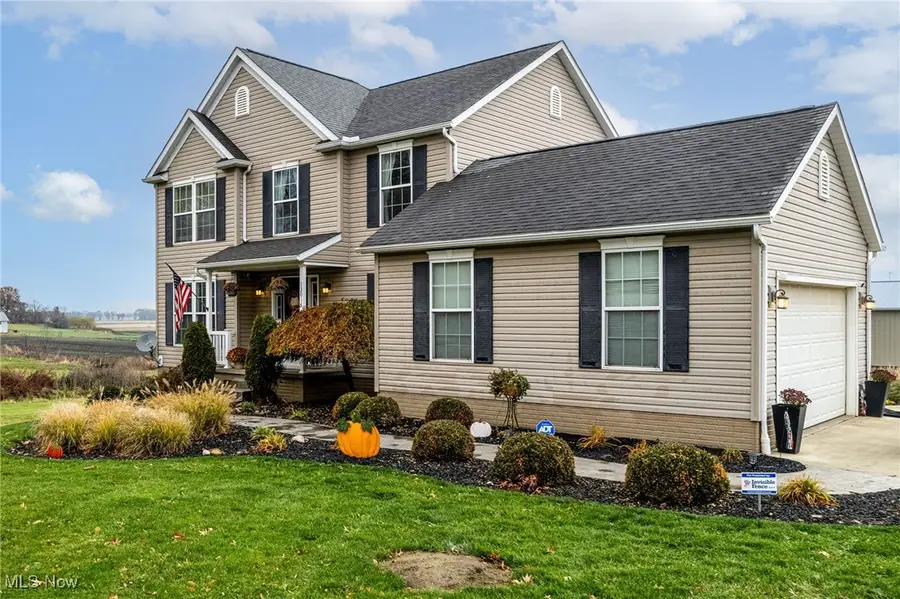 13014 Duquette Ne Avenue, Hartville, OH 44632 - Image #2