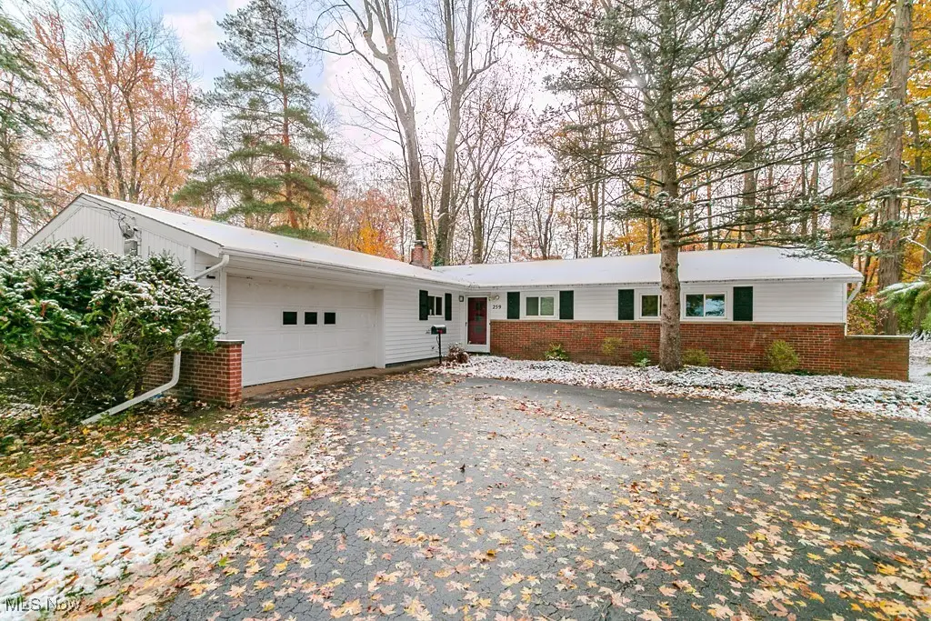 259 Coventry Drive, Painesville, OH 44077 - Image #1