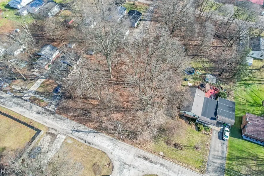 000 Klinger Avenue, Alliance, OH 44601 - Image #2