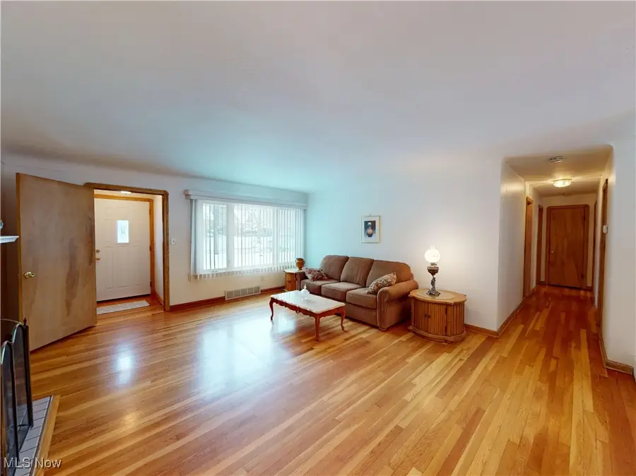 22261 Chardon Road, Euclid, OH 44117 - Image #2