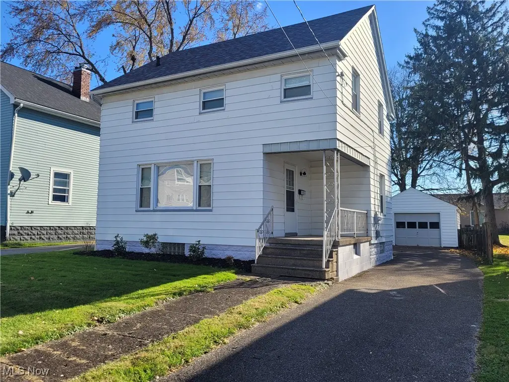 418 W Wilson Street, Struthers, OH 44471 - Image #1