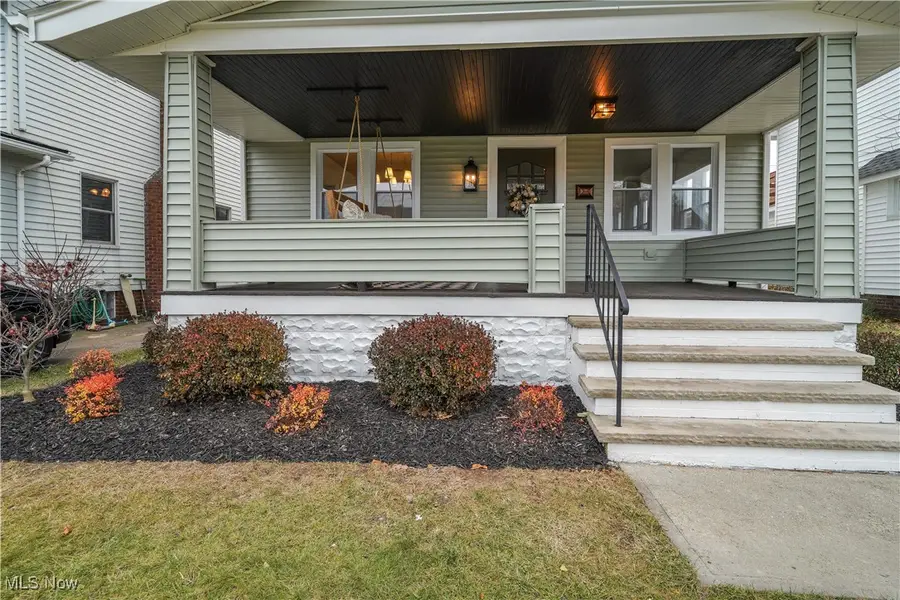 13433 Harlon Avenue, Lakewood, OH 44107 - Image #2