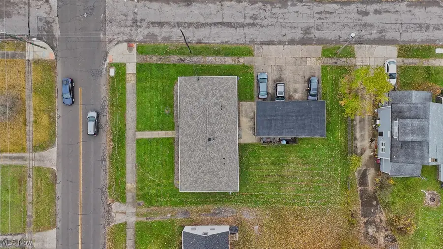 349 Churchill Road, Girard, OH 44420 - Image #3