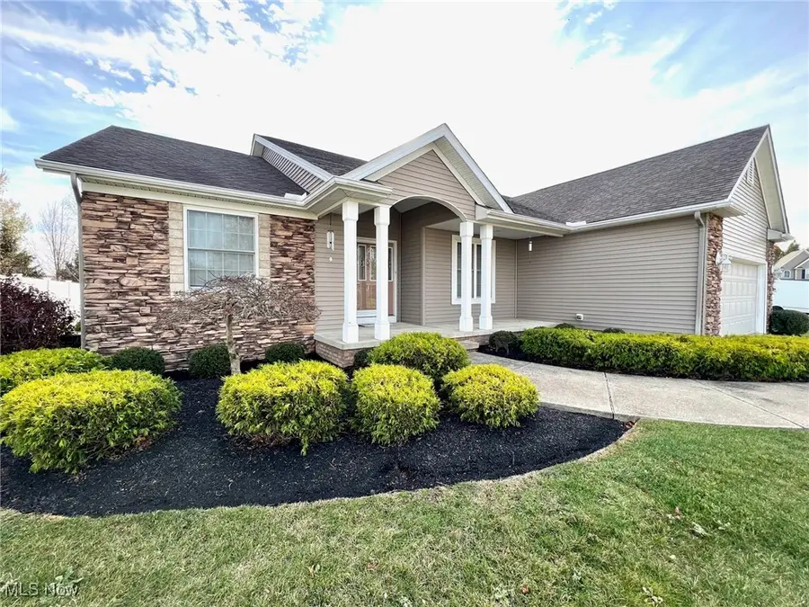 1536 Commodore Cove, Painesville, OH 44077 - Image #3