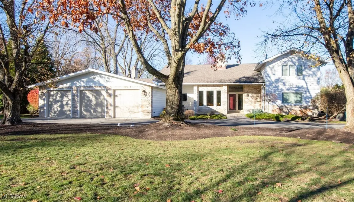 26091 Shaker Boulevard, Beachwood, OH 44122 - Image #1