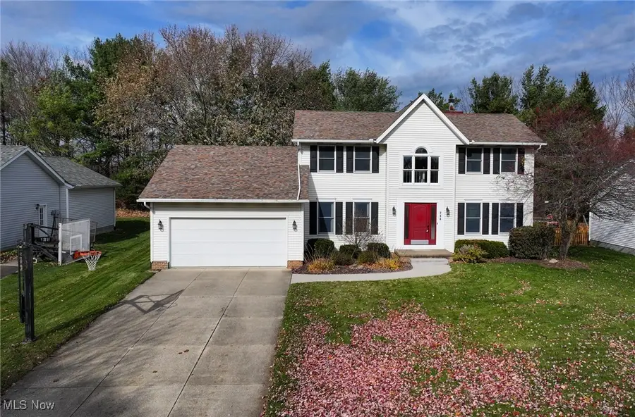 744 Lawrence Drive, Wadsworth, OH 44281 - Image #2