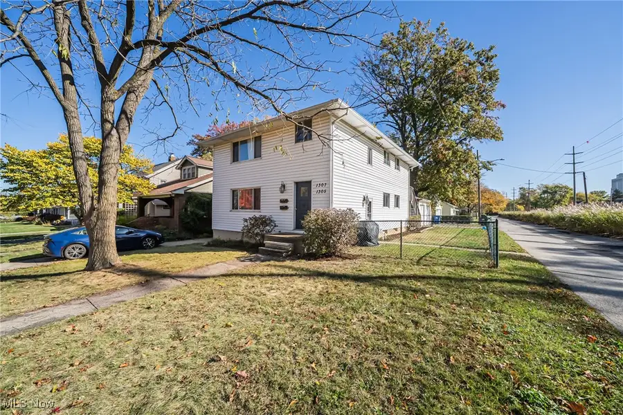 1305 Virginia Avenue, Lakewood, OH 44107 - Image #2