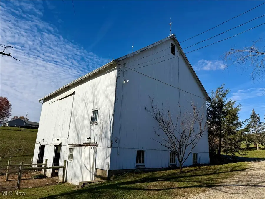 1106 County Road 30a, Ashland, OH 44805 - Image #2