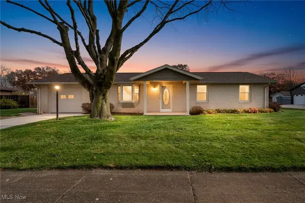 557 Ladyne Nw Avenue, Bolivar, OH 44612