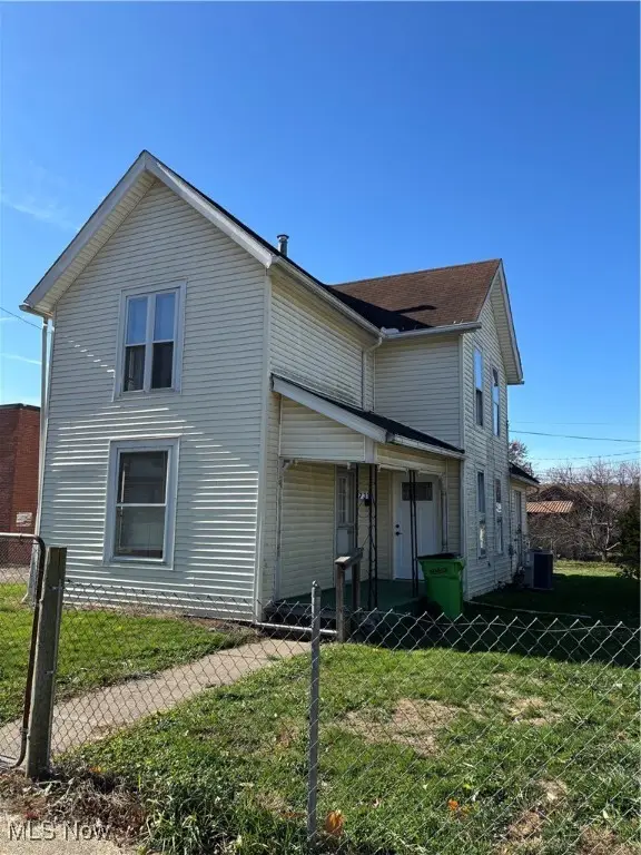 731 S Lawn Avenue, Coshocton, OH 43812 - Image #1