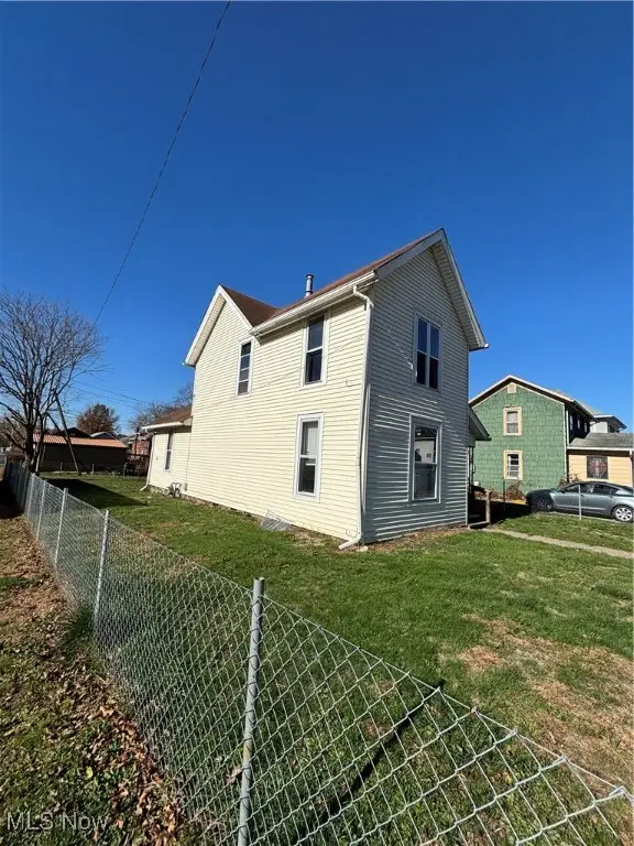 731 S Lawn Avenue, Coshocton, OH 43812 - Image #3