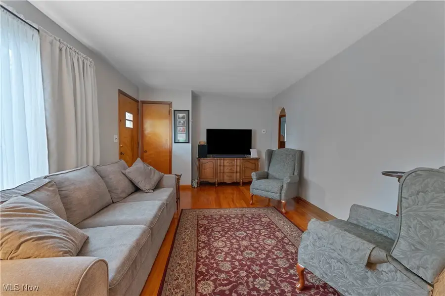 1621 Meadowbrook Avenue, Youngstown, OH 44514 - Image #2