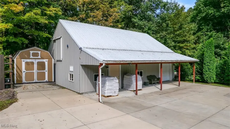 17808 Nash Road, West Farmington, OH 44491 - Image #3