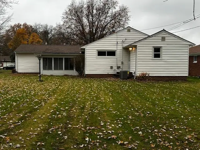 853 Stanwell Drive, Highland Heights, OH 44143 - Image #2