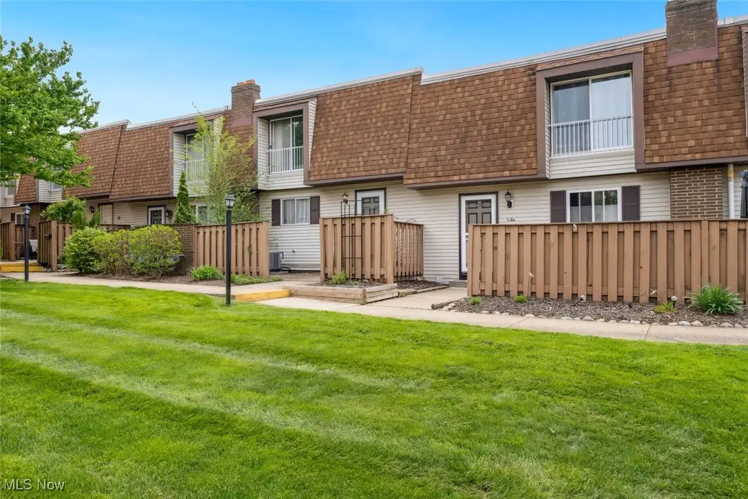 6468 State Road #L11, Parma, OH 44134 - Image #1