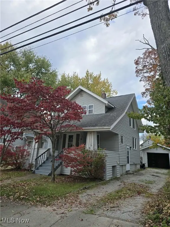 1159 Carey Avenue, Akron, OH 44314