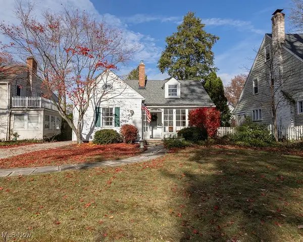 24308 Bruce Road, Bay Village, OH 44140