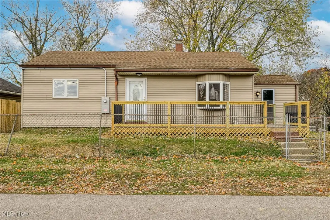 2668 30th Sw Street, Akron, OH 44314 - Image #1