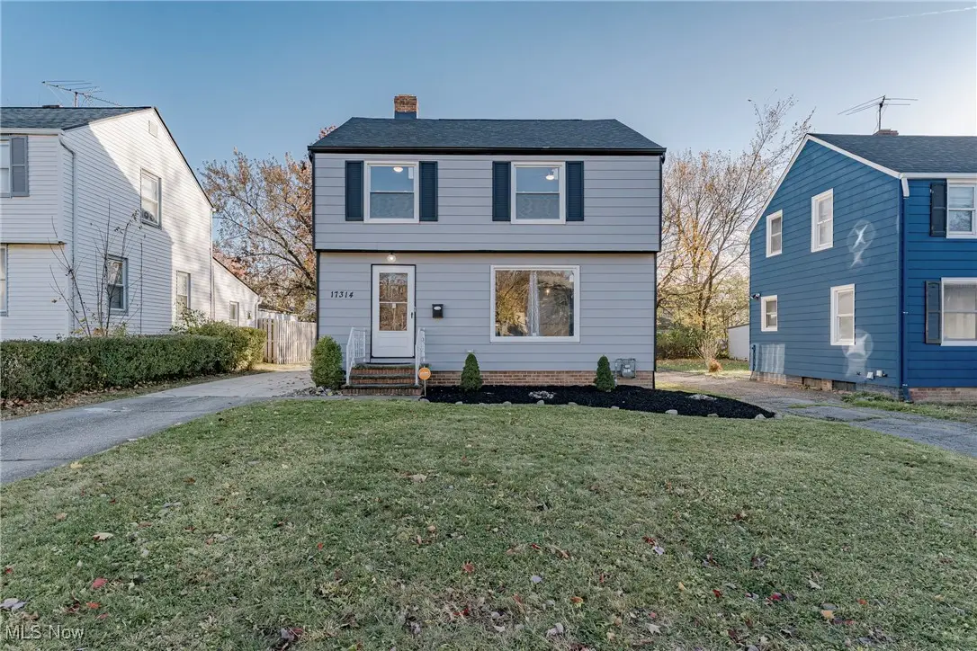 17314 Glendale Avenue, Cleveland, OH 44128 - Image #1