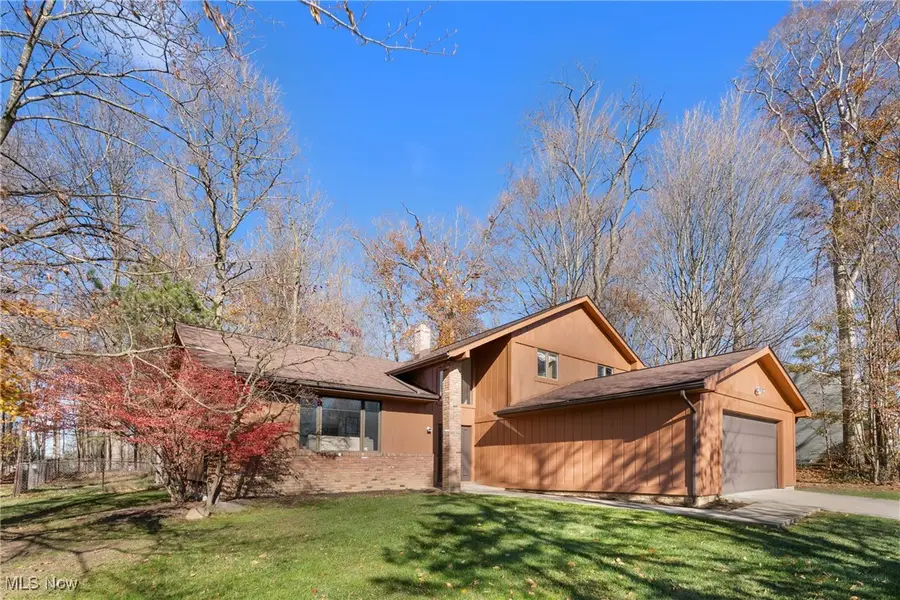 32651 North Burr Oak, Solon, OH 44139 - Image #3