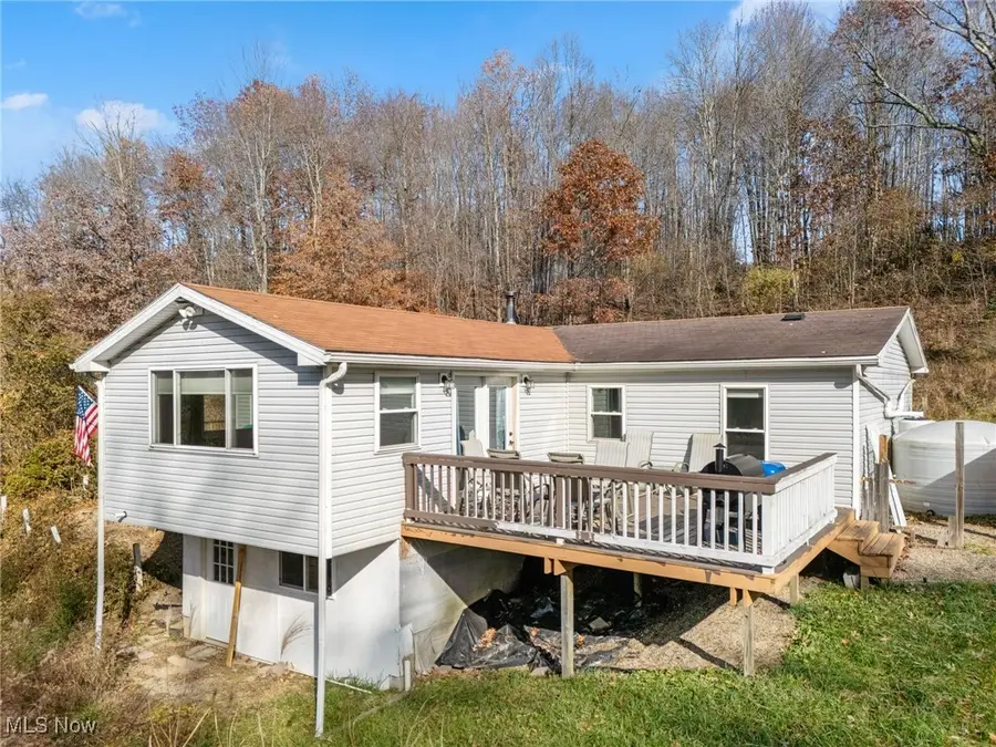 7279 SE Edie Hill Road, Uhrichsville, OH 44683 - Image #2