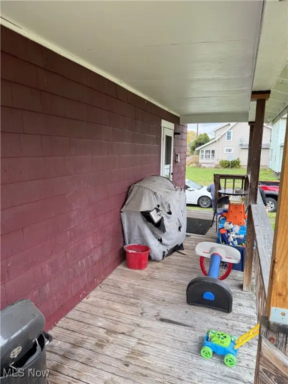 2102 16th Ne Street, Canton, OH 44705 - Image #2