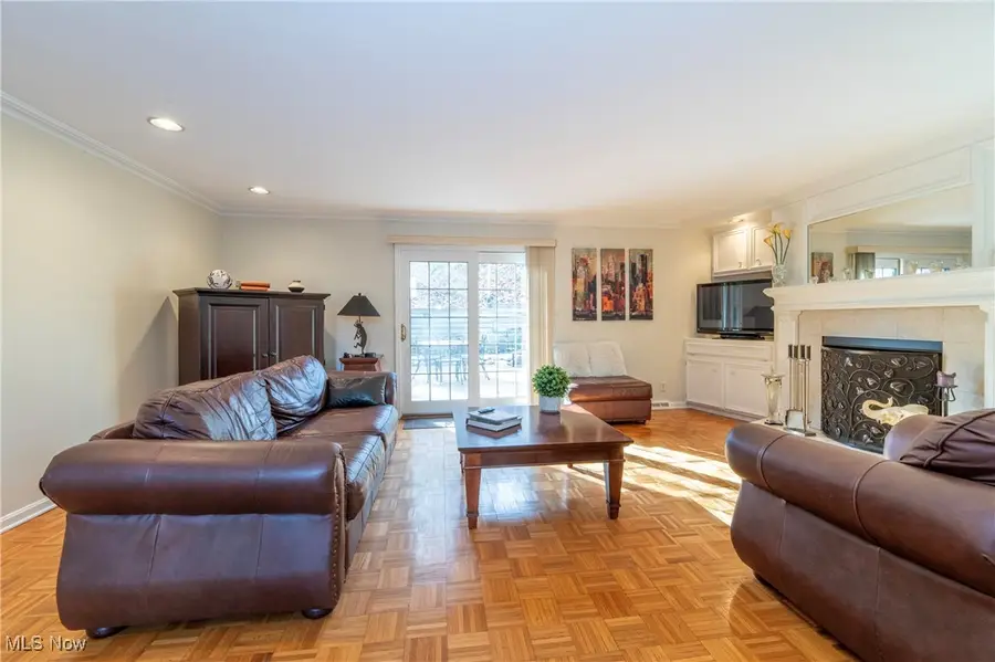 6810 W Fitzwater Road, Brecksville, OH 44141 - Image #2