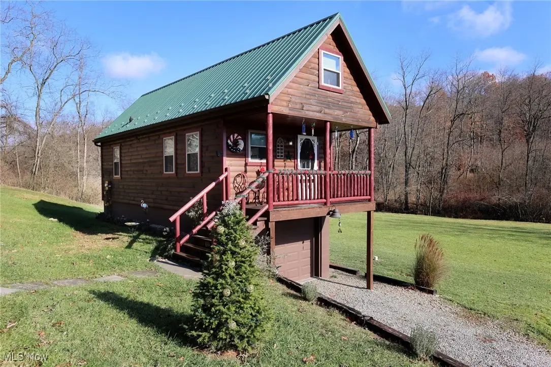 1313 Arner Road, Chester, WV 26034 - Image #1