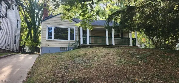 19201 Genesee Road, Euclid, OH 44117