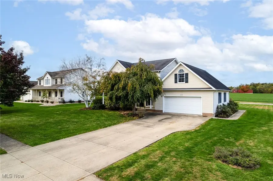 210 Evergreen Drive, Creston, OH 44217 - Image #3