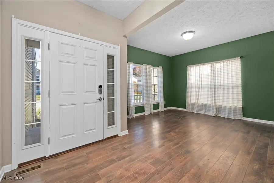 4657 Fields Way, Lorain, OH 44053 - Image #2