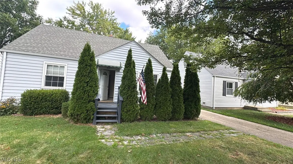 25751 Briardale Avenue, Euclid, OH 44132 - Image #1