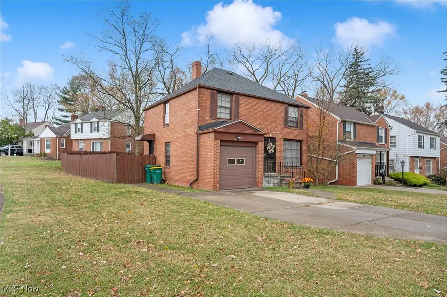 20814 Kenyon Drive, Maple Heights, OH 44137 - Image #3