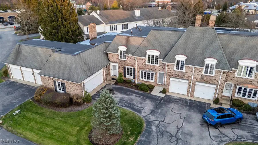 34116 Chagrin Boulevard #9103, Moreland Hills, OH 44022 - Image #3