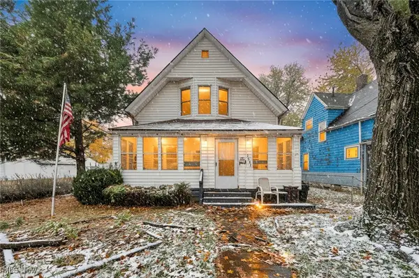 3887 W 17th Street, Cleveland, OH 44109