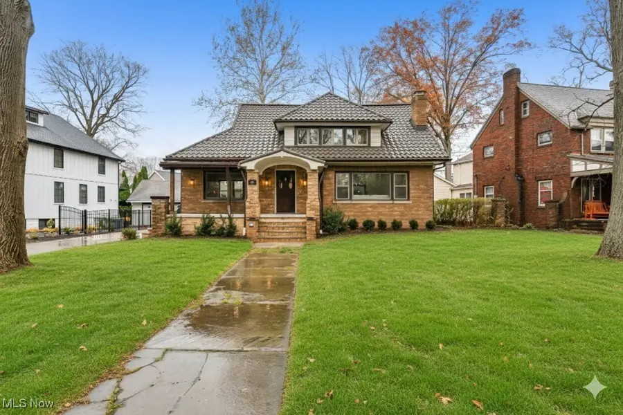 380 Elmwood Road, Rocky River, OH 44116 - Image #2