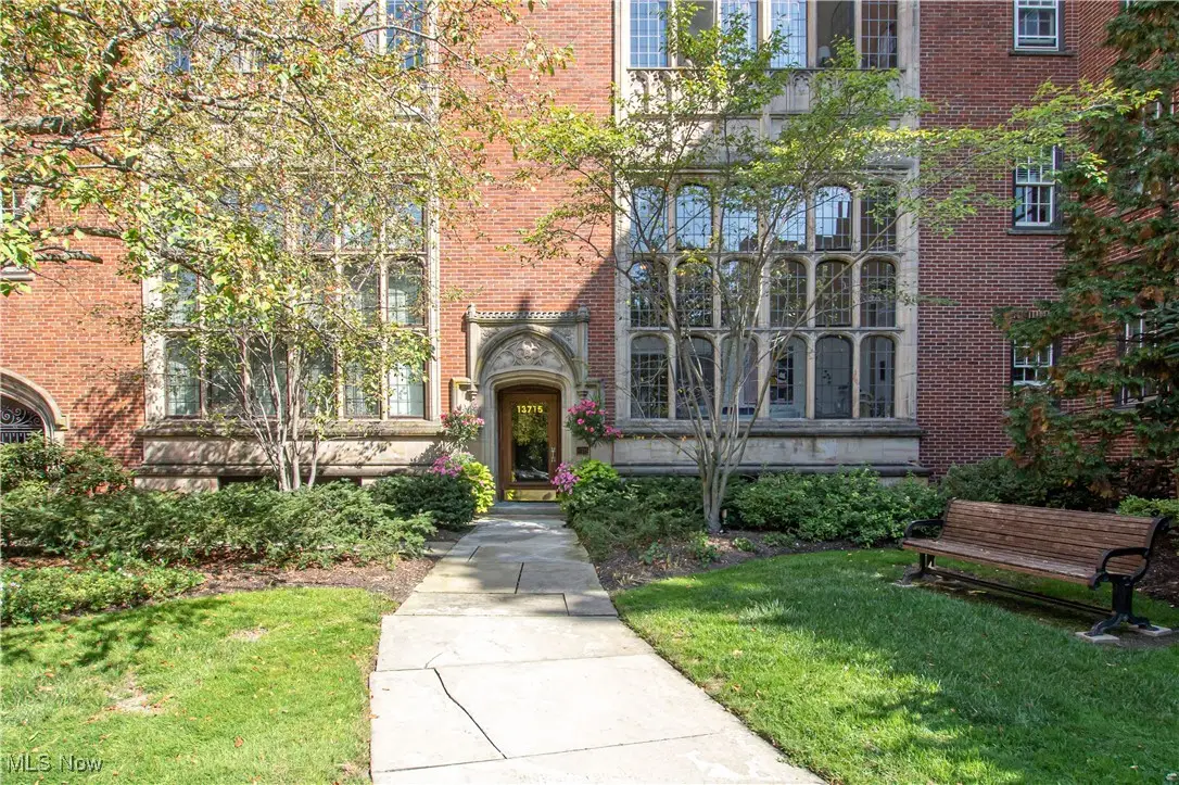 13715 Shaker Boulevard #1B, Cleveland, OH 44120 - Image #1
