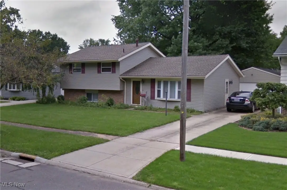 542 Georgetown Avenue, Elyria, OH 44035 - Image #1