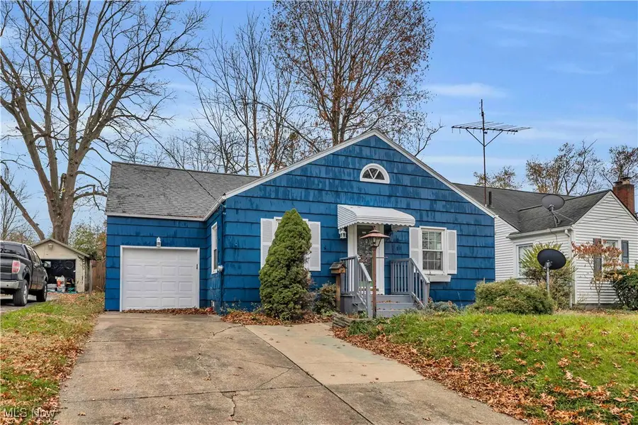 1414 Hollywood Ne Street, Warren, OH 44483 - Image #2