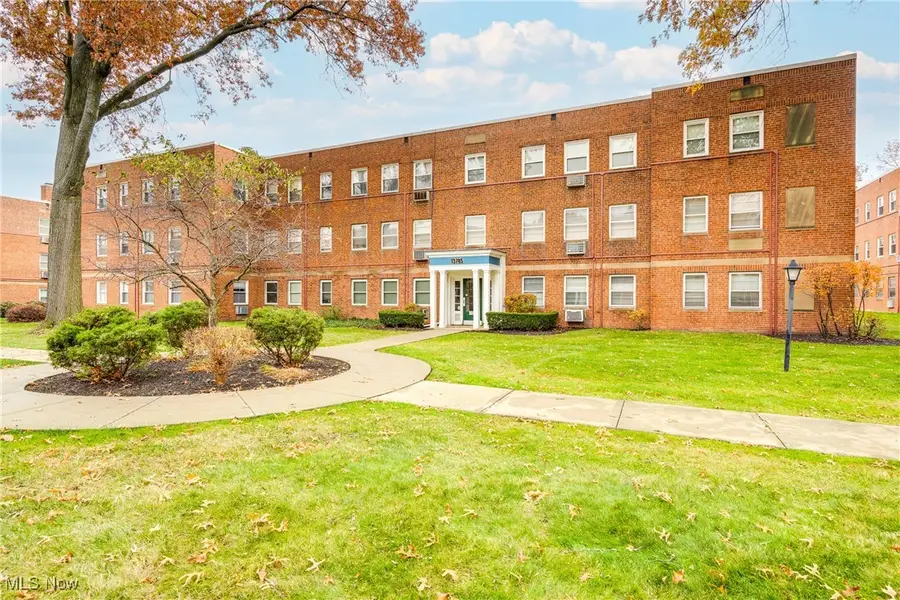 13785 Cedar Road #302d, South Euclid, OH 44118 - Image #2