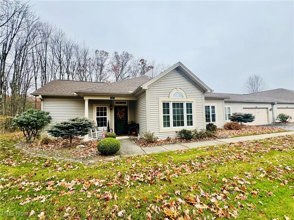 5645 Clingan Road #8D, Struthers, OH 44471 - Image #1
