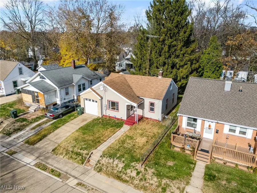 1219 17th Ne Street, Canton, OH 44705 - Image #2