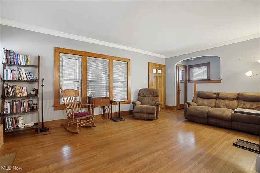 1128 Sackett Avenue, Cuyahoga Falls, OH 44223 - Image #3