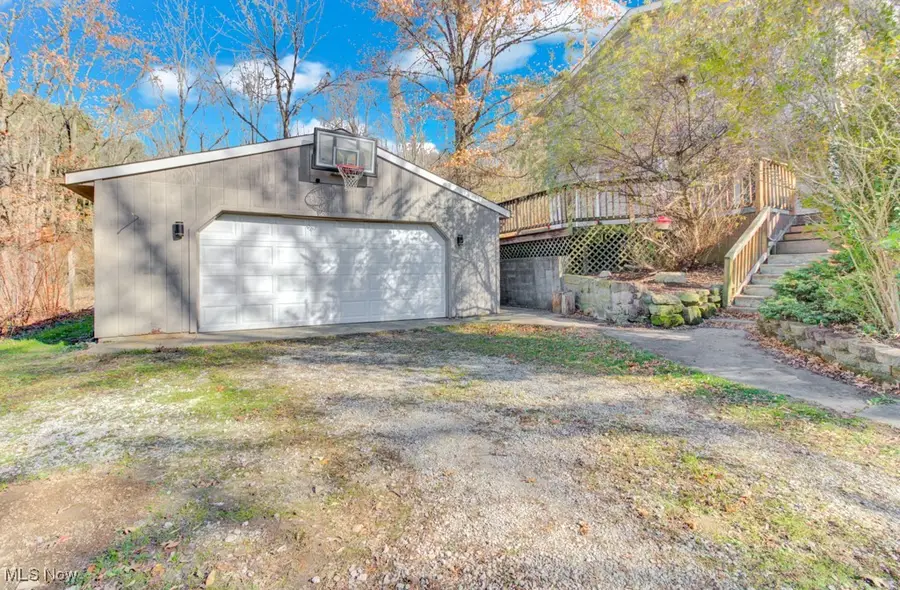 27 Delaware Trail, Malvern, OH 44644 - Image #3