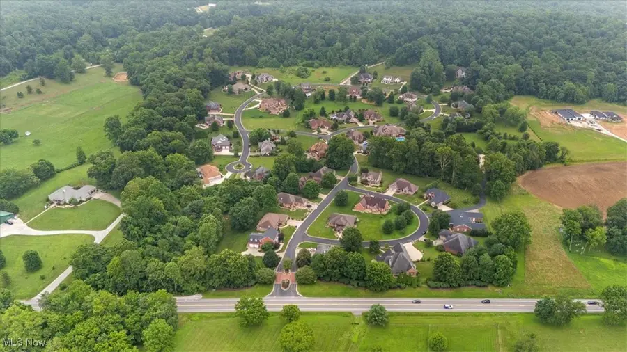 64 Alexander Drive, Williamstown, WV 26187 - Image #2