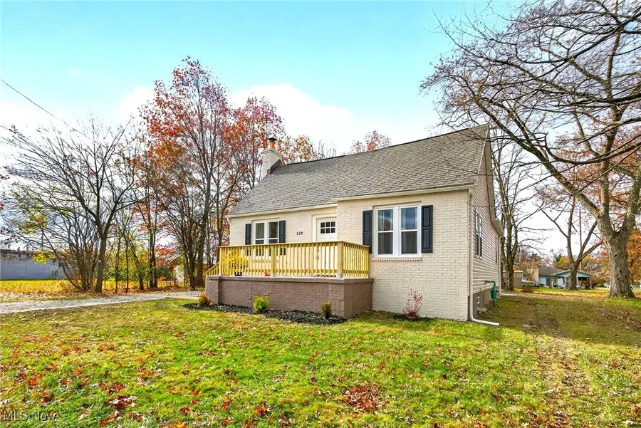 128 N Canfield Niles Road, Austintown, OH 44515 - Image #2