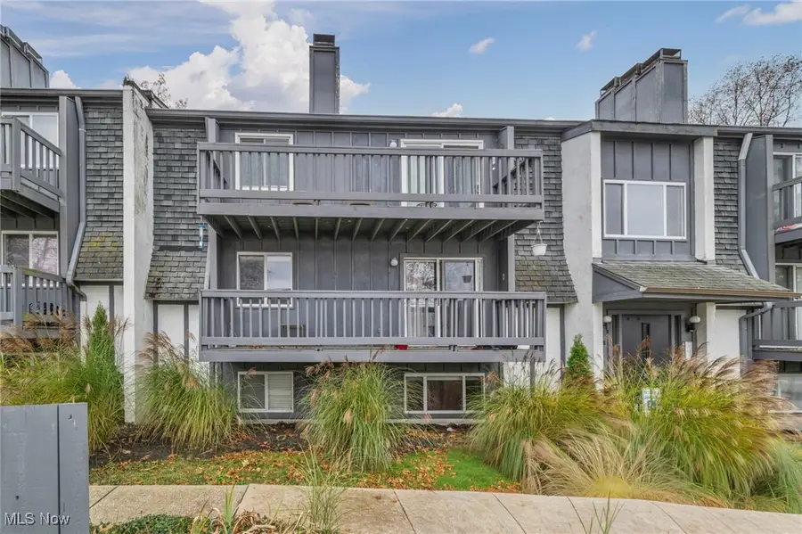 4750 Oak Point Road #304, Lorain, OH 44053 - Image #2