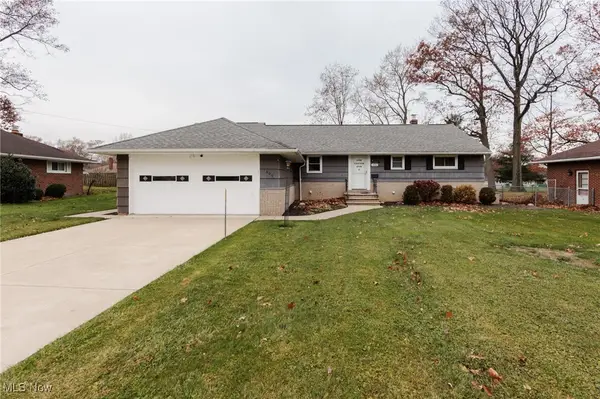 406 Cary Jay Boulevard, Richmond Heights, OH 44143
