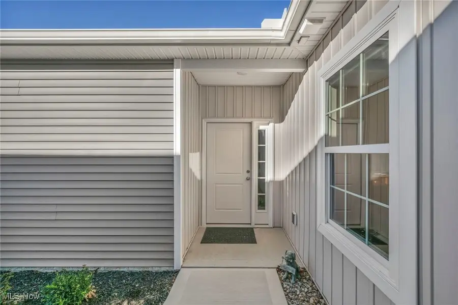 130 W Spring Drive, Elyria, OH 44035 - Image #2